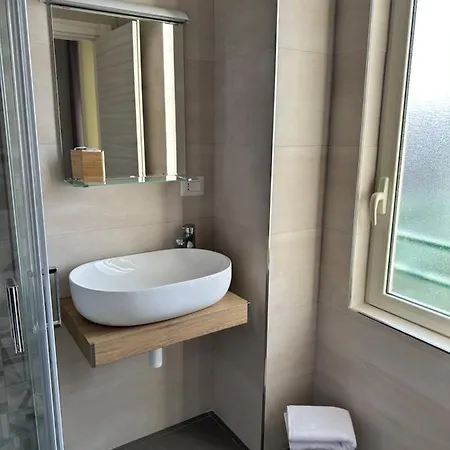 Beb Homa Bed & Breakfast Napoli