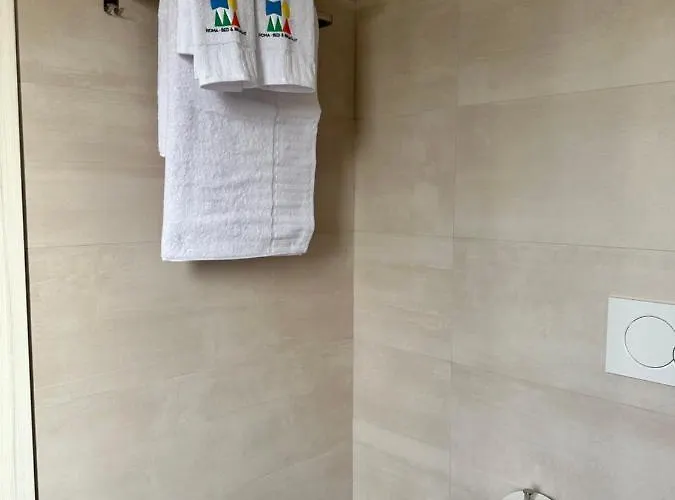 ベッド・アンド・ブレックファスト Beb Homa 4*